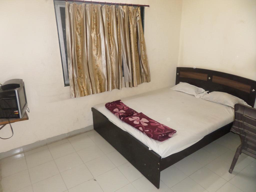 Indradeep Executive Hotel Aurangabad  Pokój zdjęcie